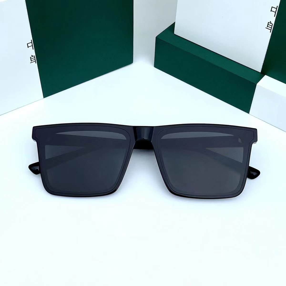 1PC New Square Fashion Men's C – обзор и цена Parade Fashion Street